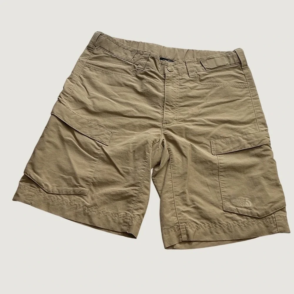 The North Face Mens Tan Khaki Nylon Cargo Hiking Shorts Size 32 Regular